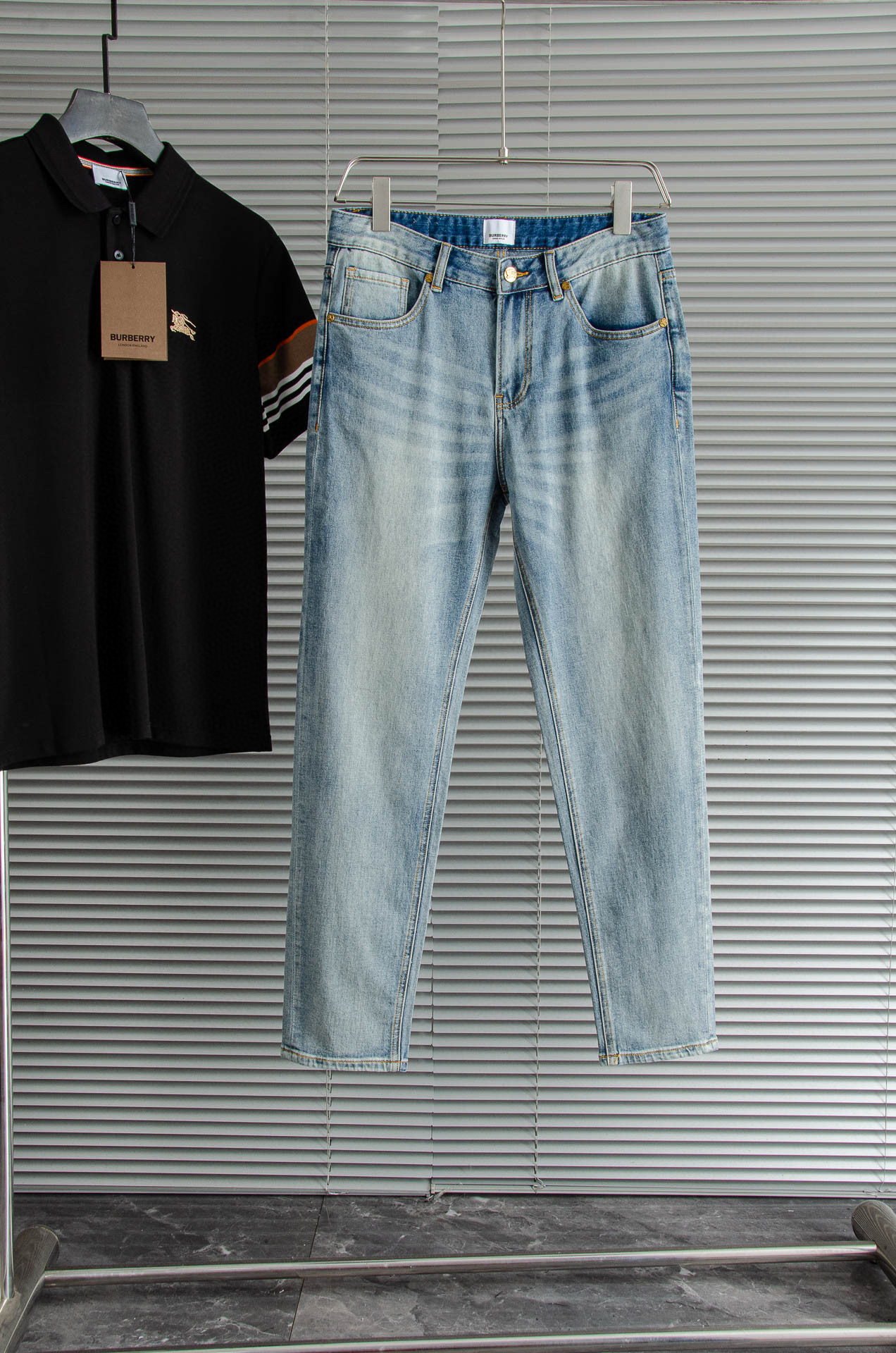 버버리 남자 청바지