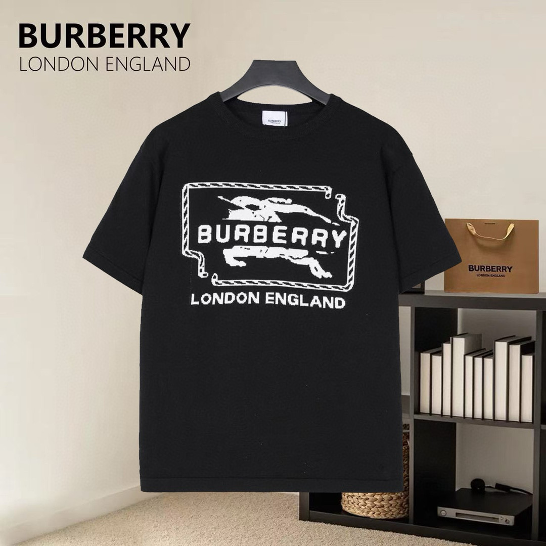 버버리 남자 니트