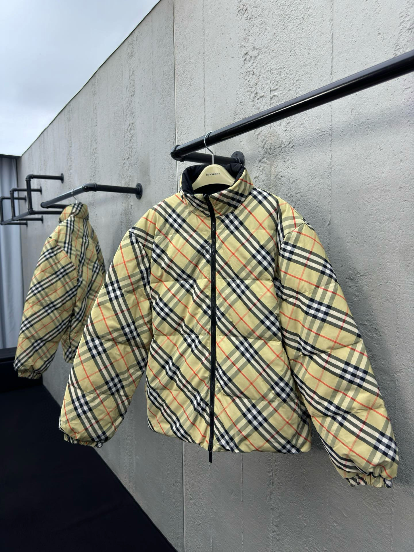 버버리 남자 패딩